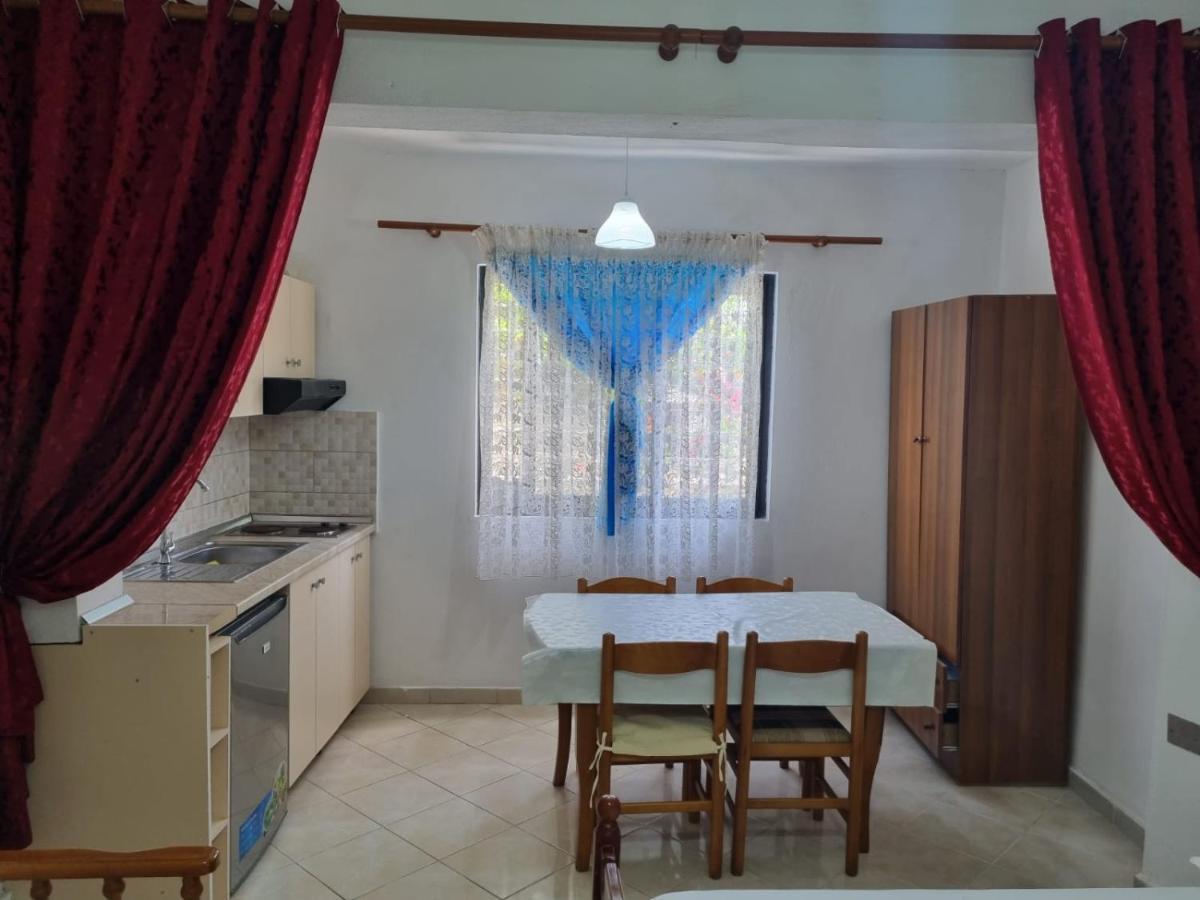 Guesthouse Novi Durres Exterior photo