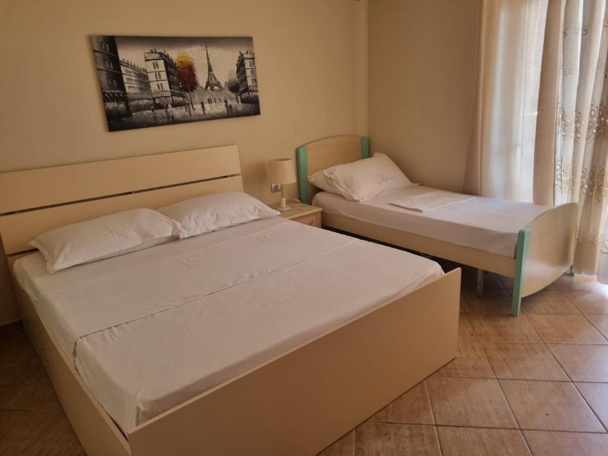 Guesthouse Novi Durres Exterior photo
