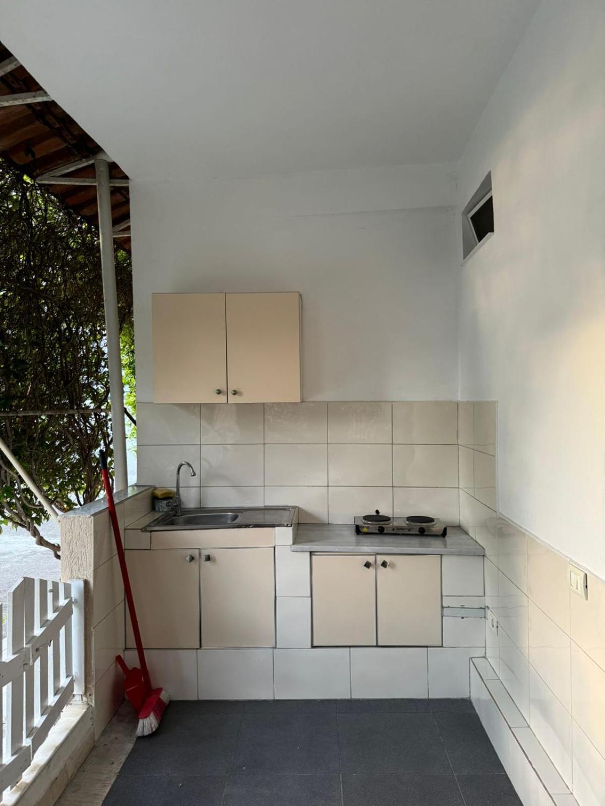 Guesthouse Novi Durres Exterior photo